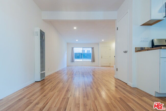 Building Photo - 1814 9th St