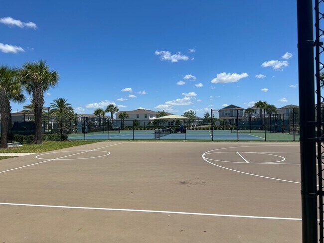 Building Photo - Isles of Lake Nona!! 3 Bedroom 2.5 Bathroom Townhome