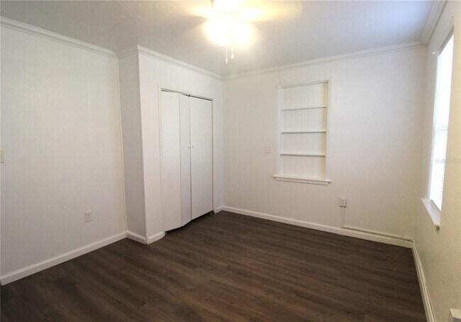 Building Photo - 2066 7th St