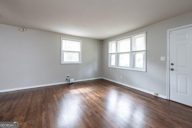 Building Photo - 3527 Bolfair Dr NW