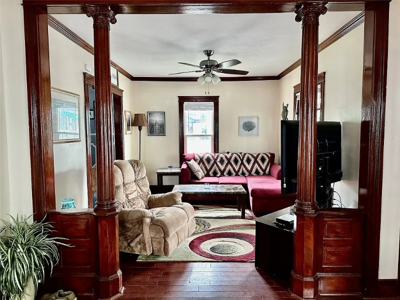 Building Photo - 25 Ogden St