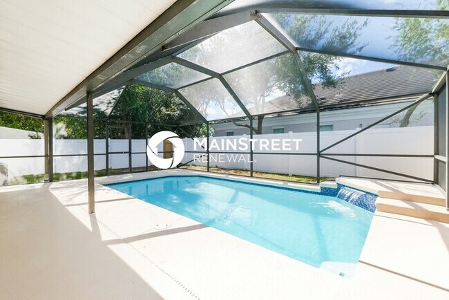 Building Photo - 3 Bedroom Pet-Friendly Home in Brandon, FL with Main Street Renewal
