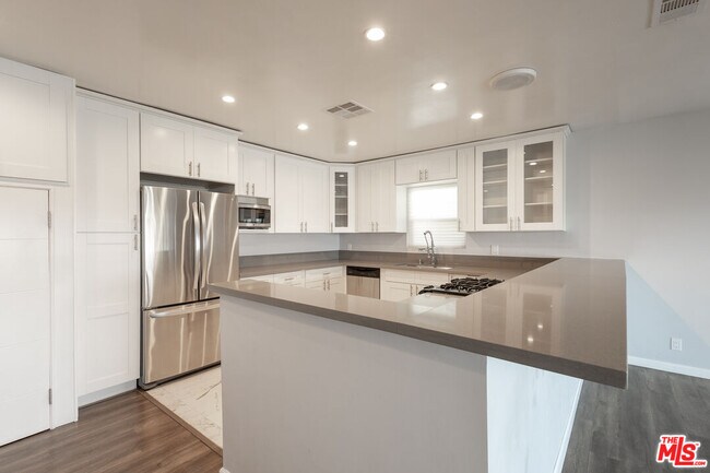 Building Photo - 4219 Don Alegre Pl