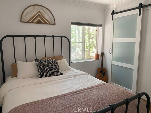 Building Photo - 939 Canyon Spur