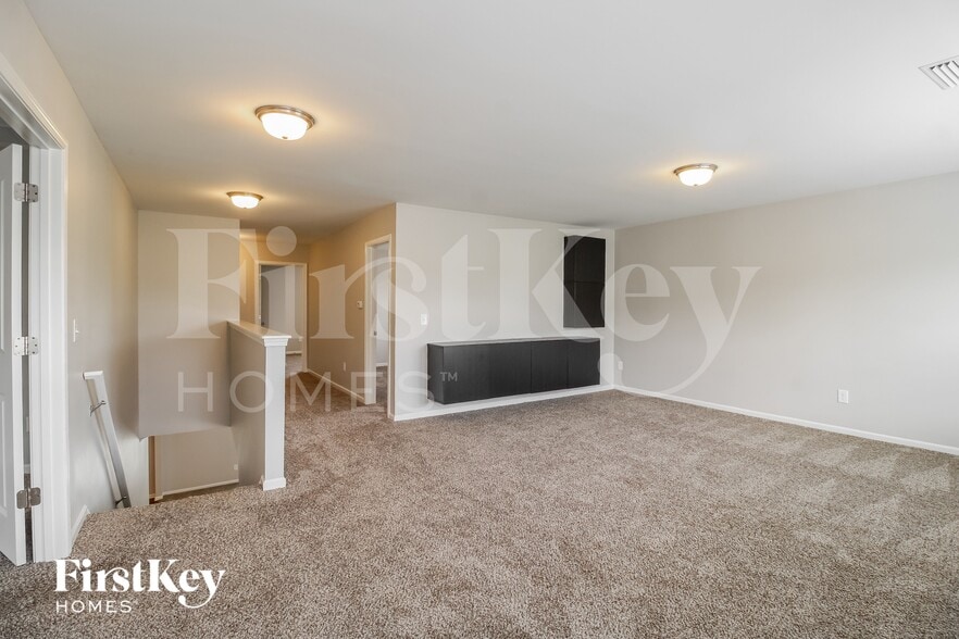 Building Photo - 5232 Smoky Ridge Ln