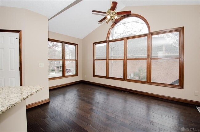 Building Photo - 2719 Sycamore Ridge Ct