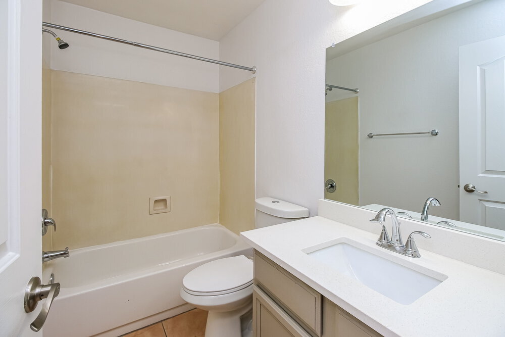 Building Photo - 4790 W Shannon Ct