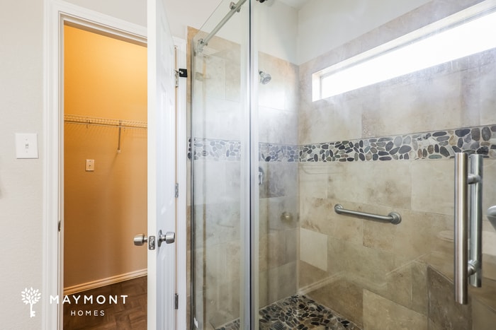 Building Photo - 3103 Thunder Gulch