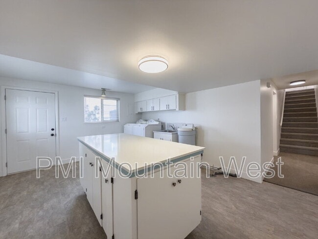 Building Photo - 345 S 850 E