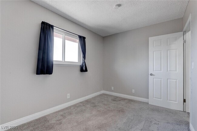 Building Photo - 1438 Lorilyn Ave