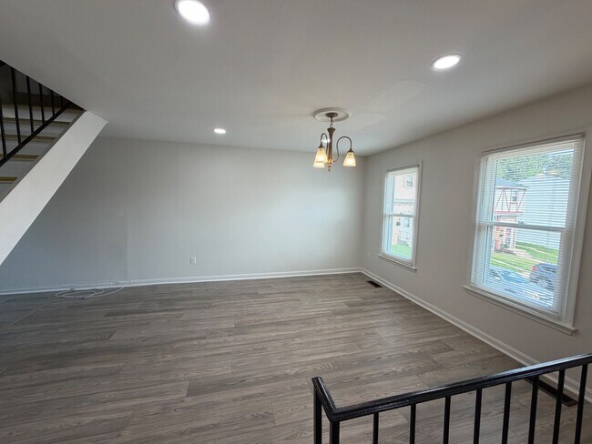 Building Photo - 4054 Hanson Oaks Dr