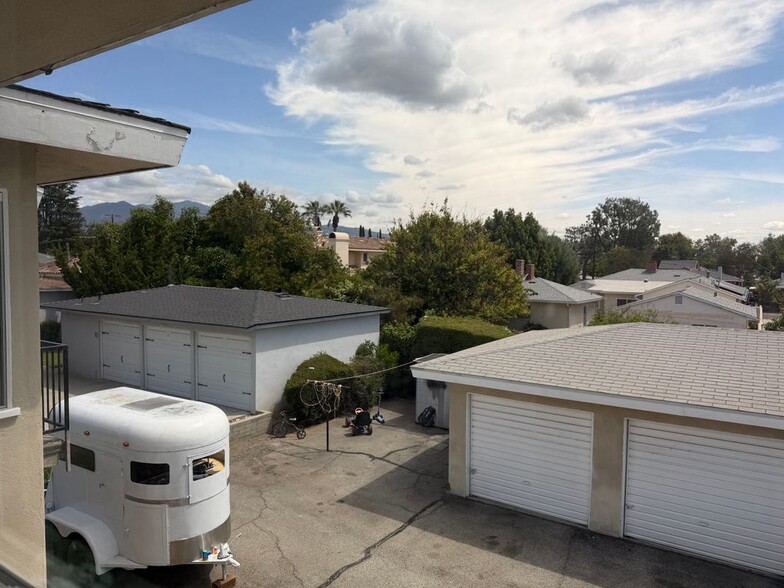 Building Photo - 5660 Noel Dr