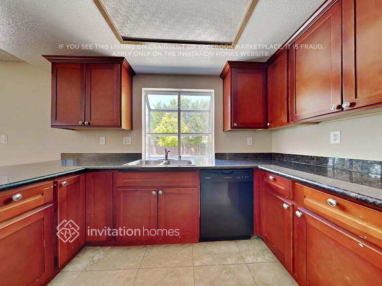Building Photo - 103 Genoa Ct