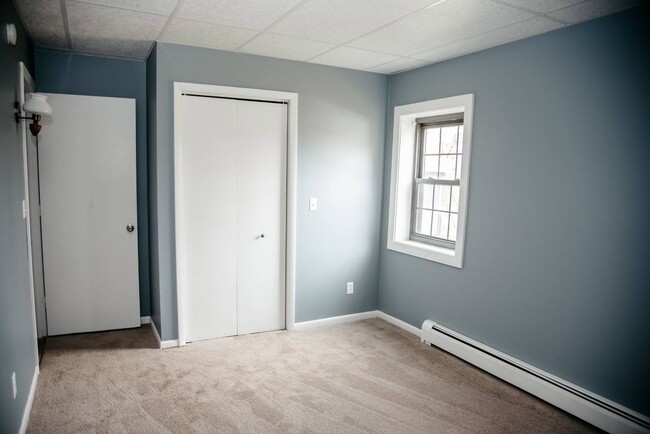 Building Photo - 2933 Horseshoe Pike