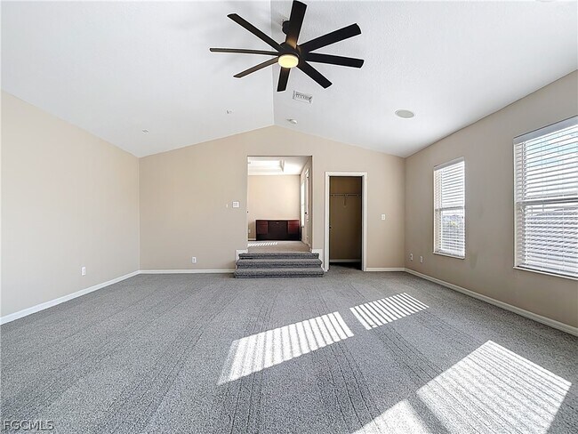 Building Photo - 2798 Via Piazza Loop