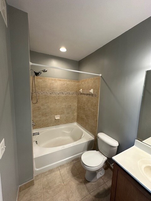 master bathroom - 6185 Willow Pl