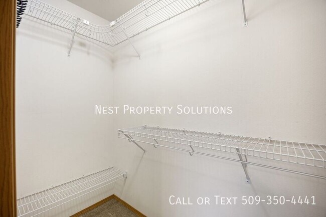 Building Photo - 1525 S Bailey Ave