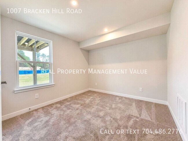 Building Photo - 1007 Bracken Hill Rd