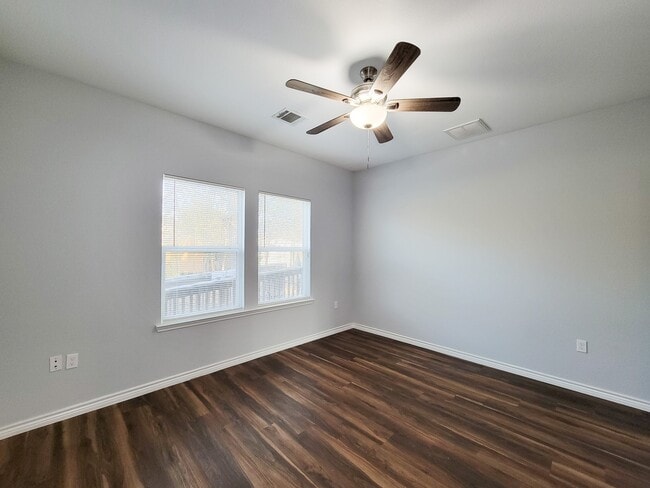 Building Photo - 3201 J P Davis Ave