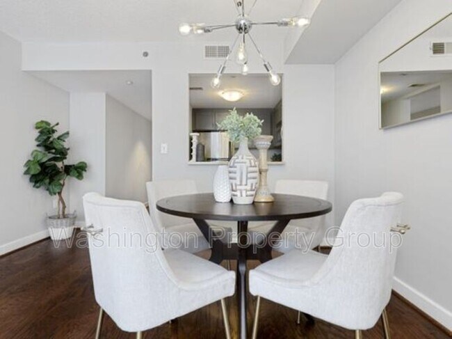 Building Photo - 1150 K St NW