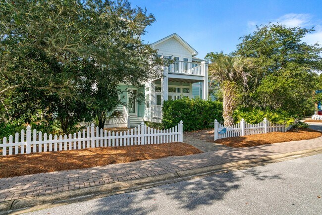 Building Photo - 10 Boardwalk Ln