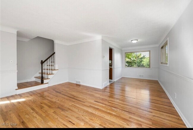 Building Photo - 15334 Triskett Rd