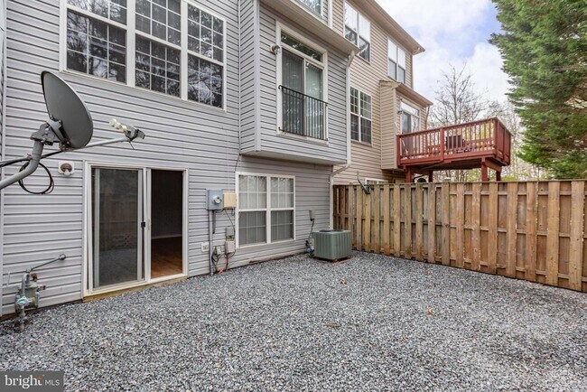 Building Photo - 15788 Nimes Ct