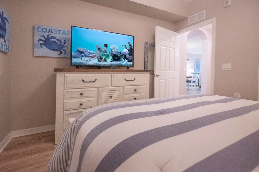 Building Photo - 1010 Tidewater Shores Loop