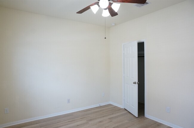 Building Photo - 2622 Whitetip Ct