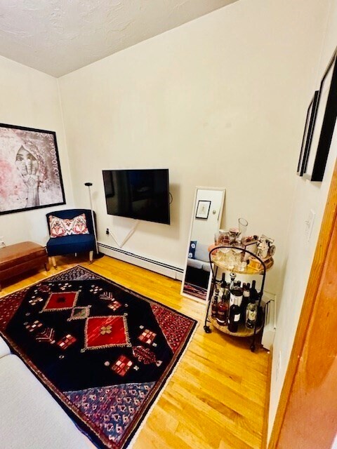 Building Photo - 206 Hanover St