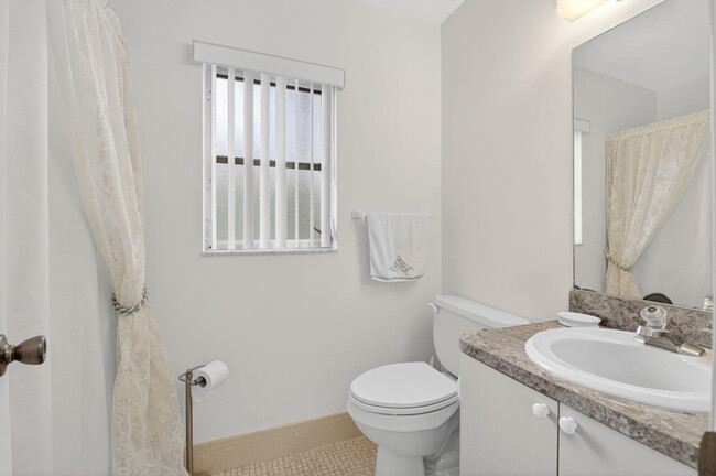 Building Photo - 18833 Argosy Dr
