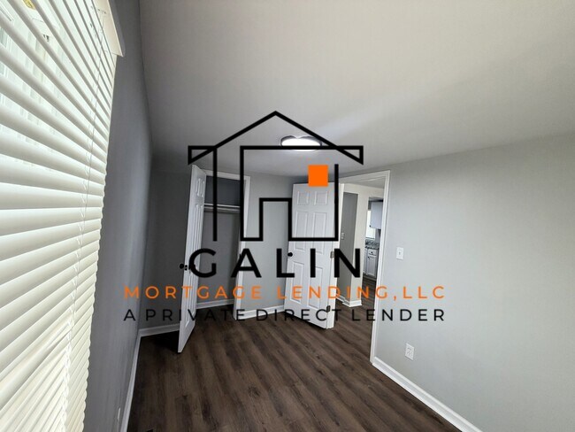 Building Photo - 4401 Meding St