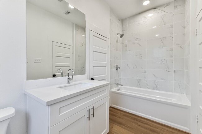 Building Photo - 1616 38th St