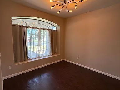 Building Photo - Beautiful 3 bedroom 2 bath home home in The Seasons!