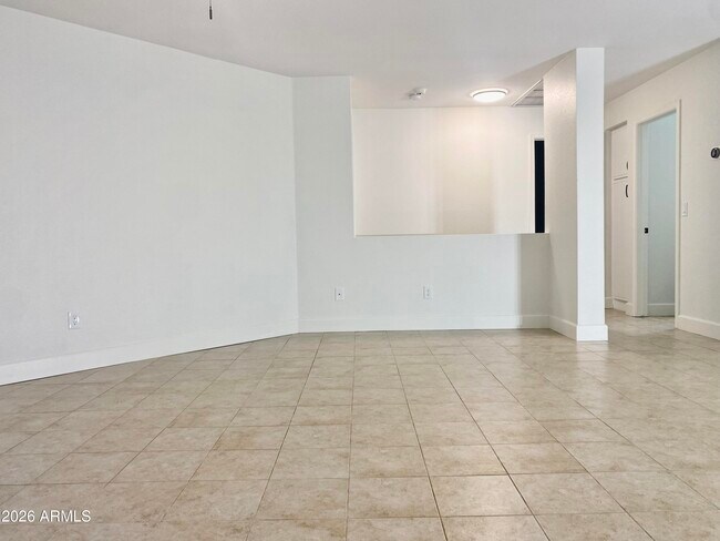 Building Photo - 13658 W Fargo Dr