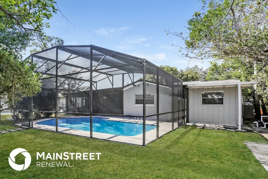 Building Photo - 1930 Shoshonee Trail