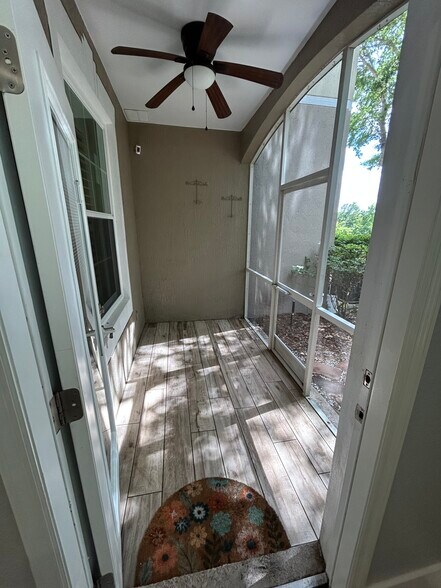 Building Photo - 586 Brantley Terrace Way