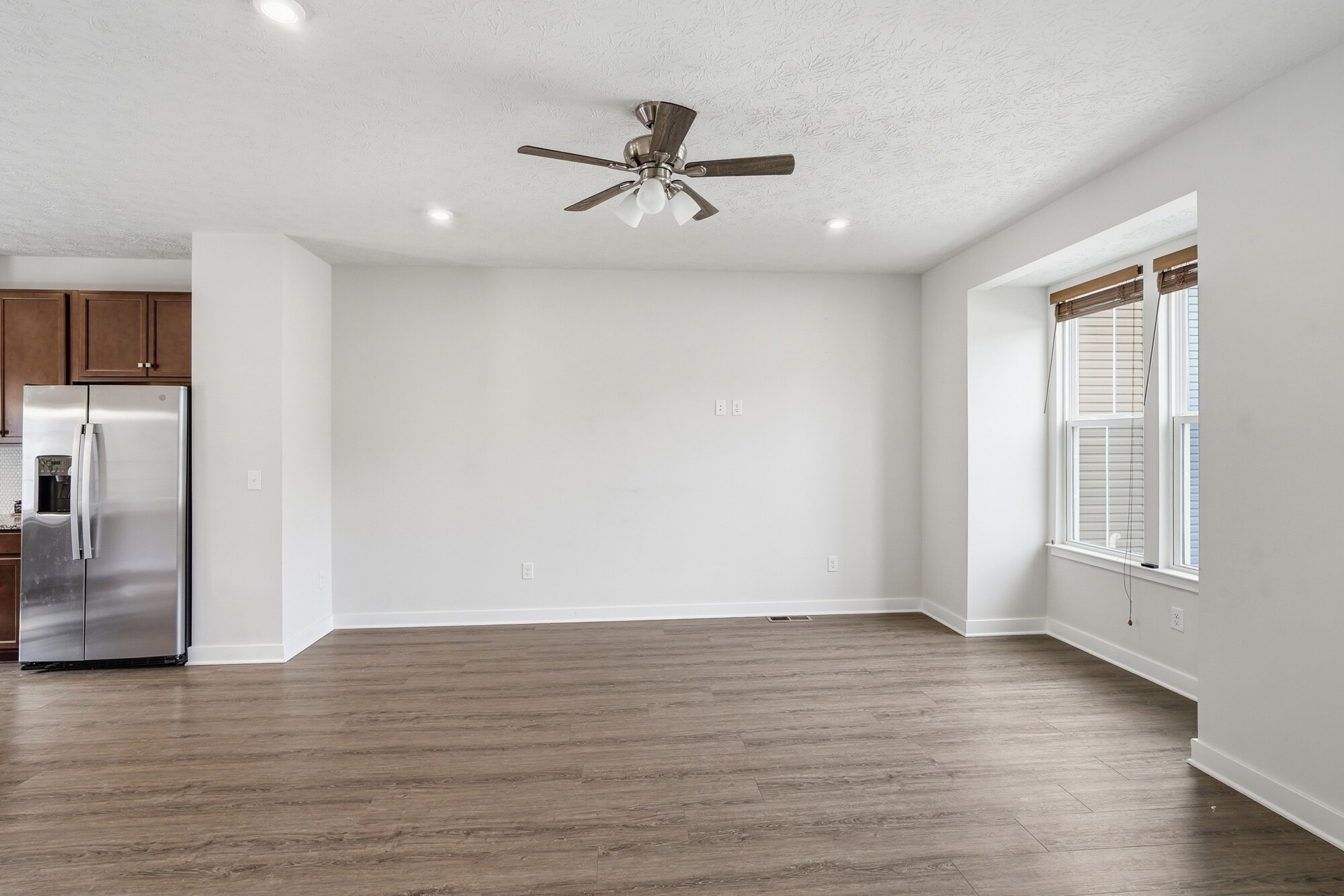 Building Photo - 9 Wentworth Ln