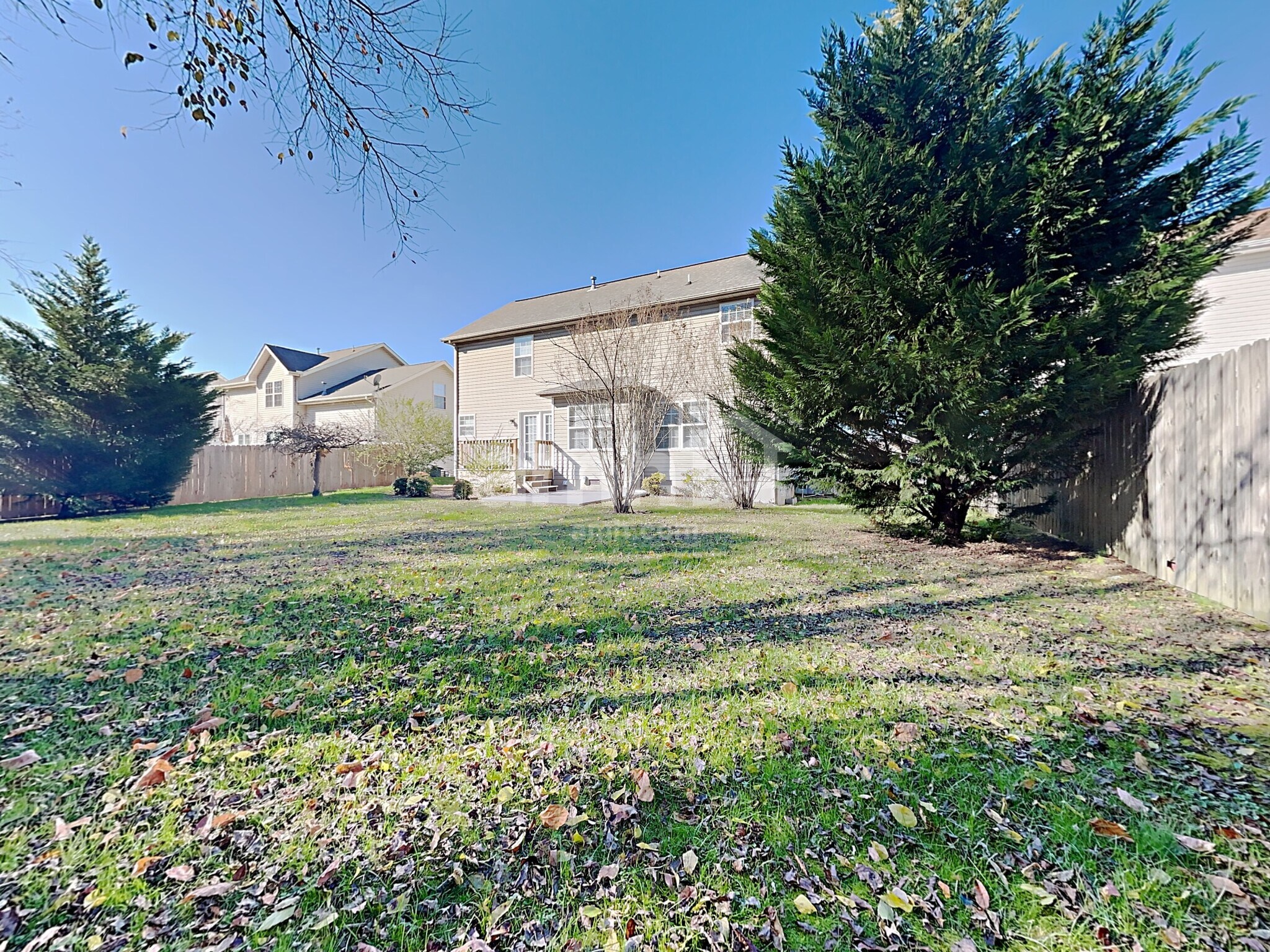 Building Photo - 5826 Matalin Ln