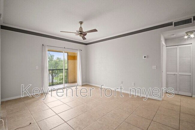 Building Photo - 11550 Villa Grand