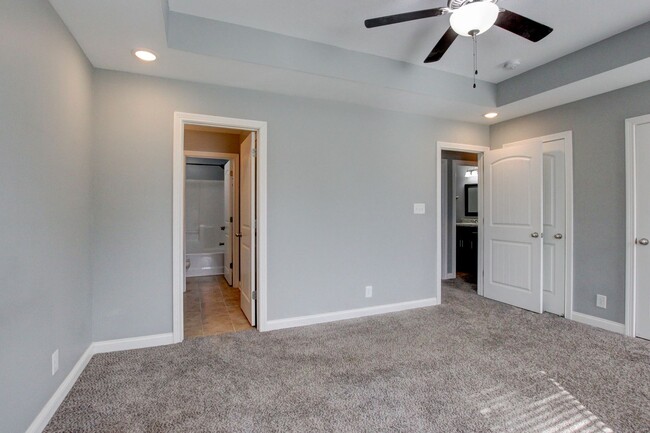 Building Photo - Show stopper.  Bonus room is a What?