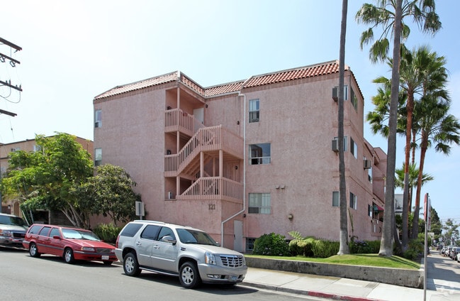 Building Photo - 4131 Front St