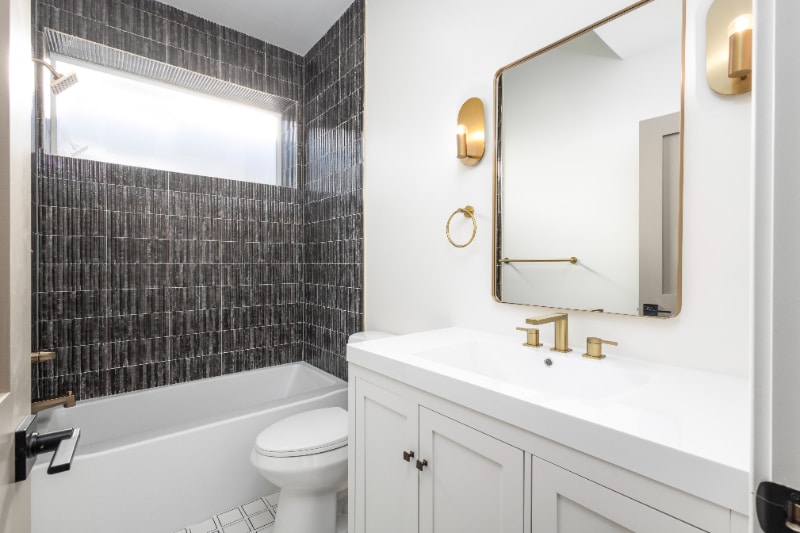 Building Photo - 1613 N 33rd St