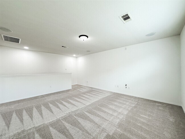 Building Photo - 25322 Alverstone Drive