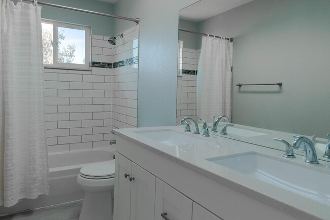 Building Photo - 7875 Chimney Terrace