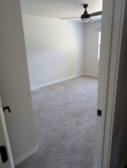 Master Bedroom - 3604 S Olathe St