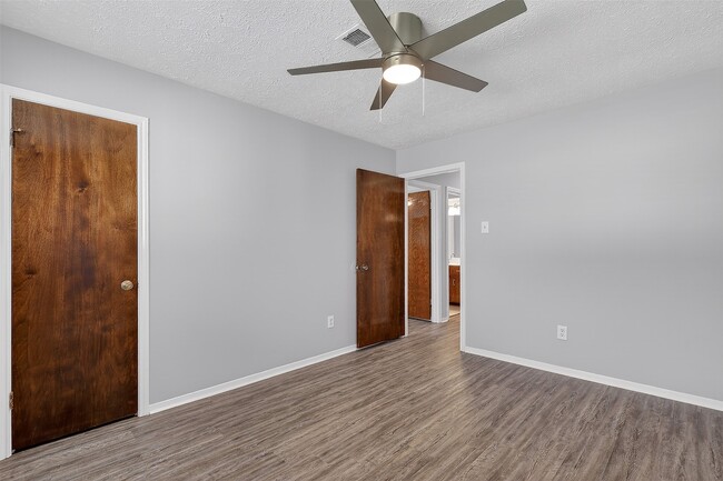 Building Photo - 2543 Ciderwood Dr