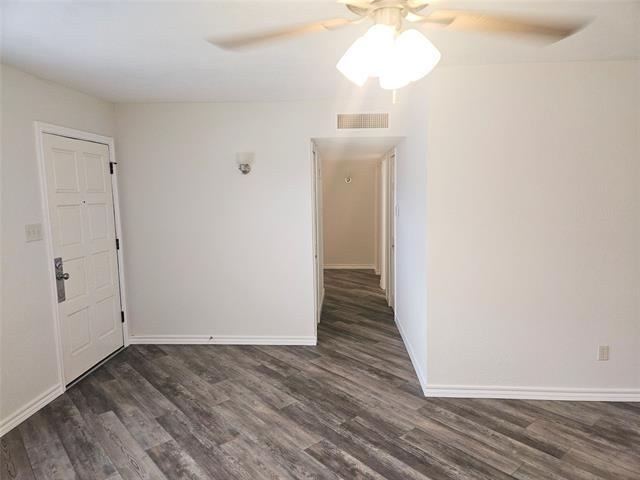 Building Photo - 6908 Sunflower Cir N