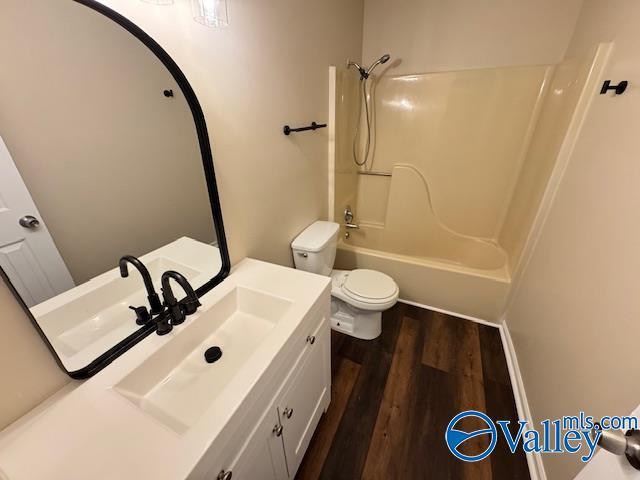 Building Photo - 2617 Venetian Way NW
