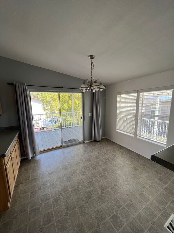 Building Photo - 35109 CA-79